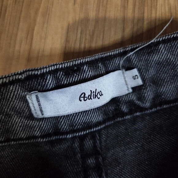 Adika Gray Skinny Jeans with Distressing, Size S - Picture 4 of 5